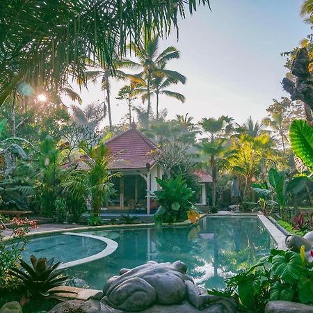 Govinda Villas Penginyahan Esterno foto