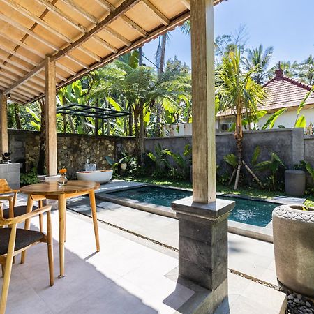 Govinda Villas Penginyahan Esterno foto